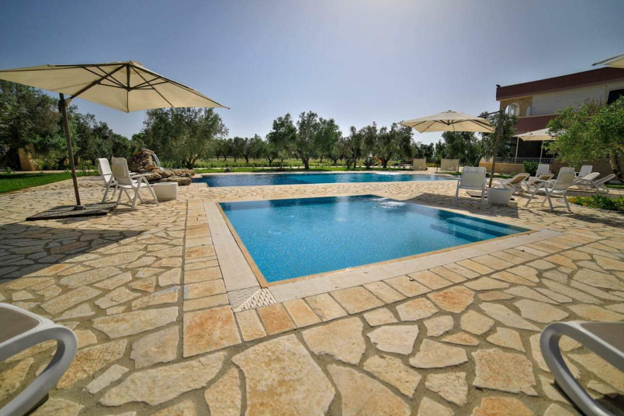 Terra Dei Sogni Bed & Breakfast Torre Lapillo Exterior photo